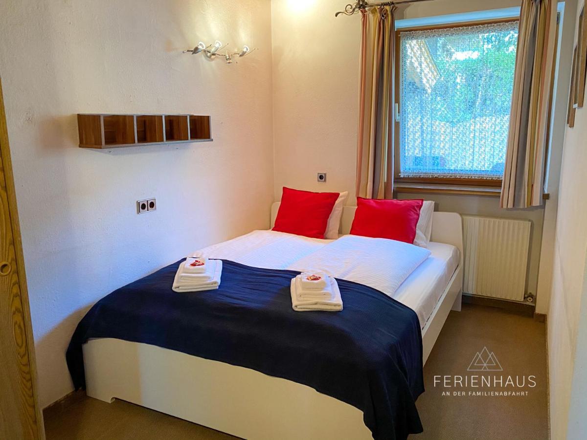 Ferienwohnung an der Familienabfahrt Brixen im Thale Exterior foto