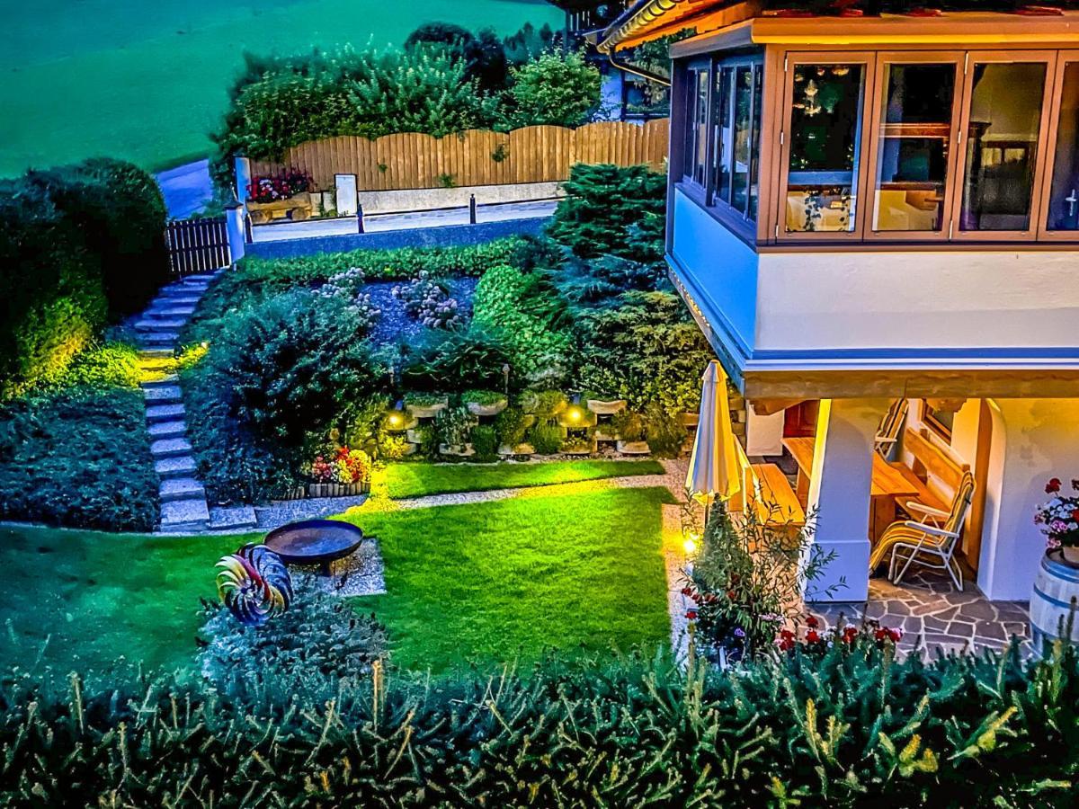 Ferienwohnung an der Familienabfahrt Brixen im Thale Exterior foto